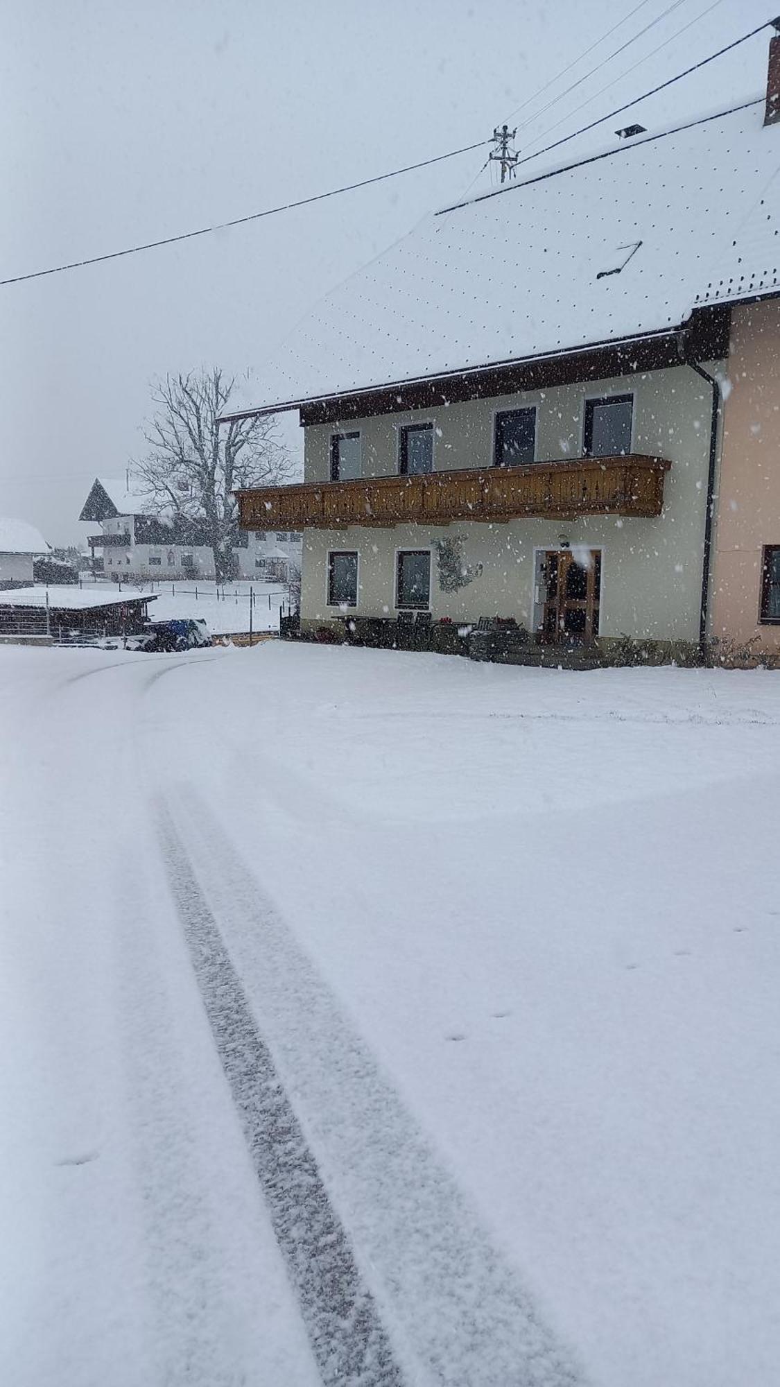 Apartment Komar Sankt Stefan an der Gail المظهر الخارجي الصورة
